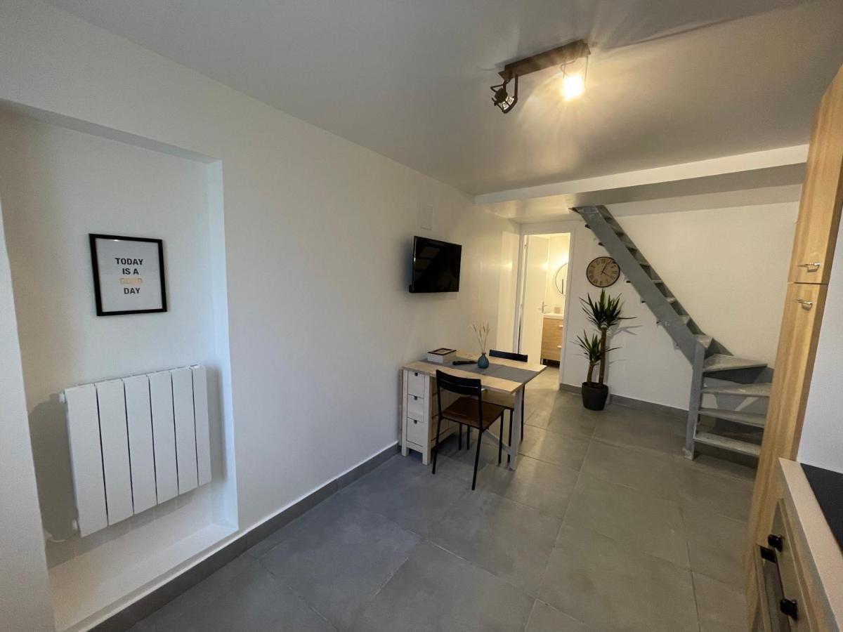 Superbe T3 Duplex Proche Paris & Disneyland Ozoir-la-Ferrière エクステリア 写真